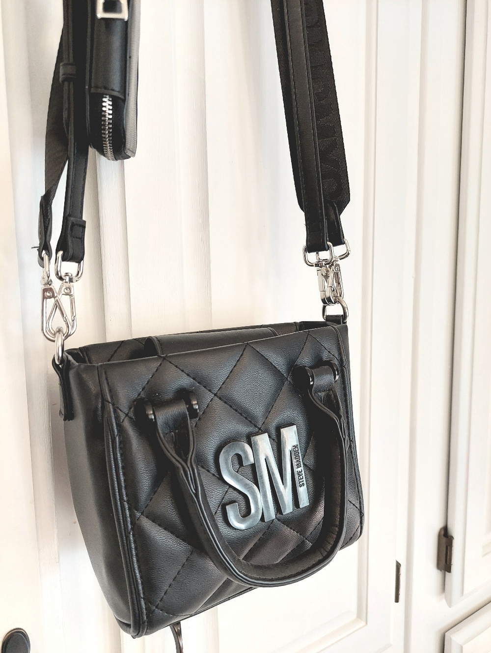Steve Madden Bbabi Viral Convertible Crossbody Bag